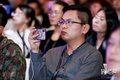 常宏設計師侯俊晨、王飛—— “CCFA新消費論壇-2019中國特許加盟大會”交流學習